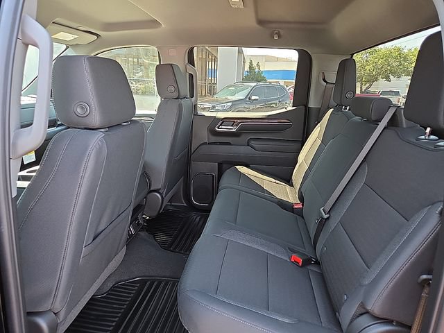 New 2026 Chevrolet Silverado 1500 LT w/ Z71 Off-Road Package AWD/4WD image 6