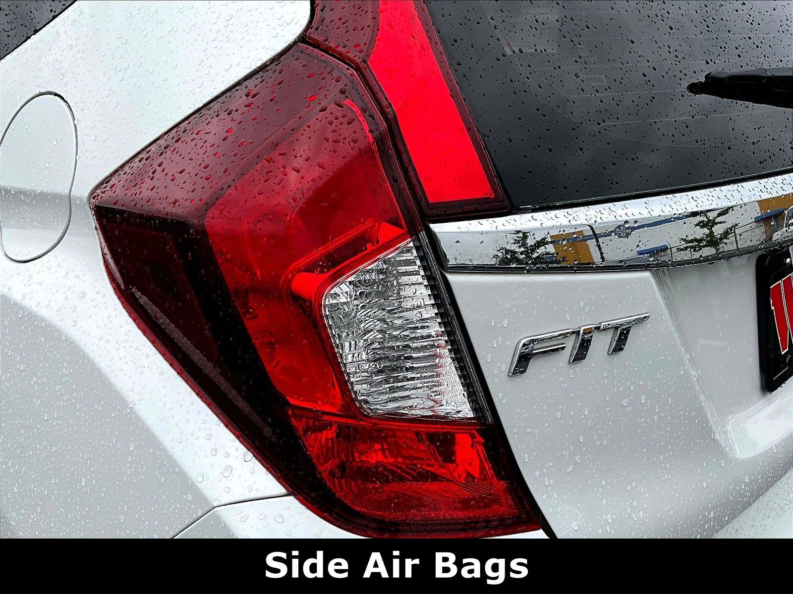 Used 2019 Honda Fit EX image 21