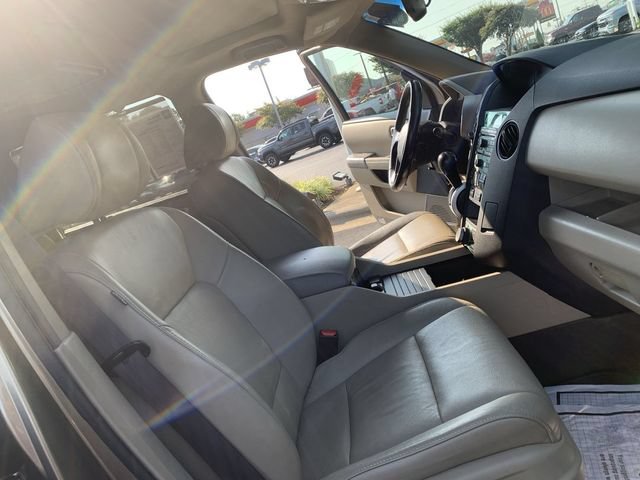 Used 2011 Honda Pilot Touring image 14