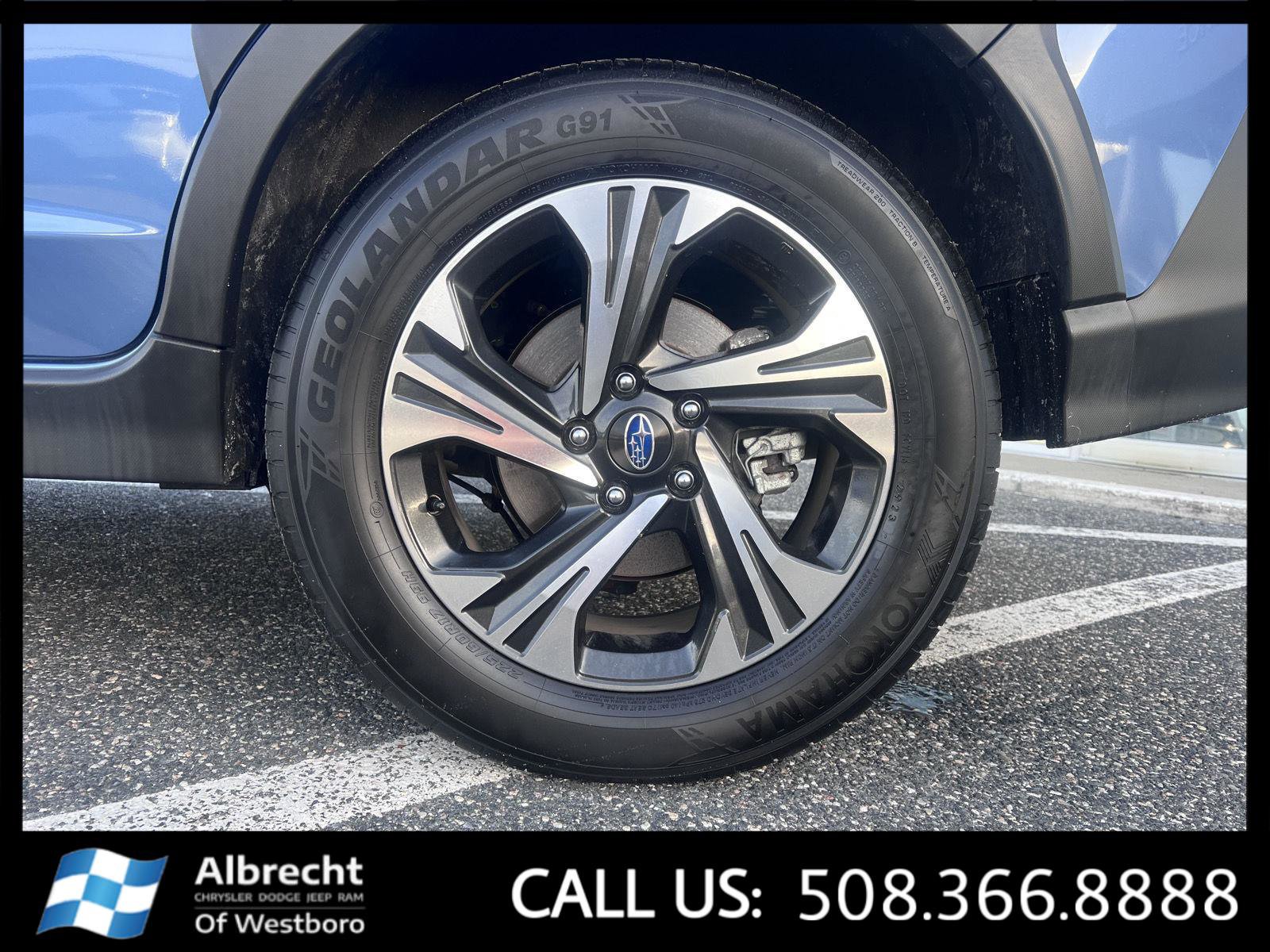 Used 2024 Subaru Crosstrek 2.0i Premium image 32