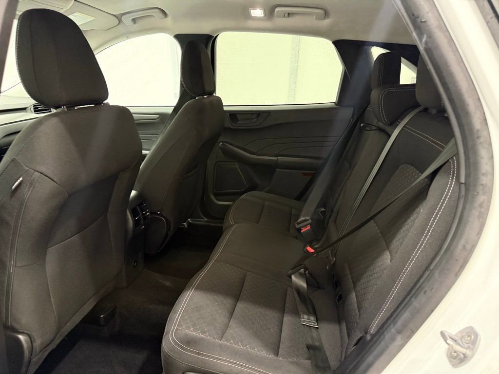 Used 2024 Ford Escape Active image 18