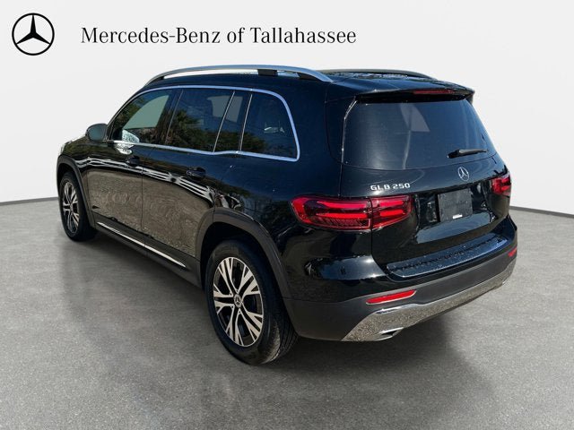 Used 2025 Mercedes-Benz GLB 250 image 7