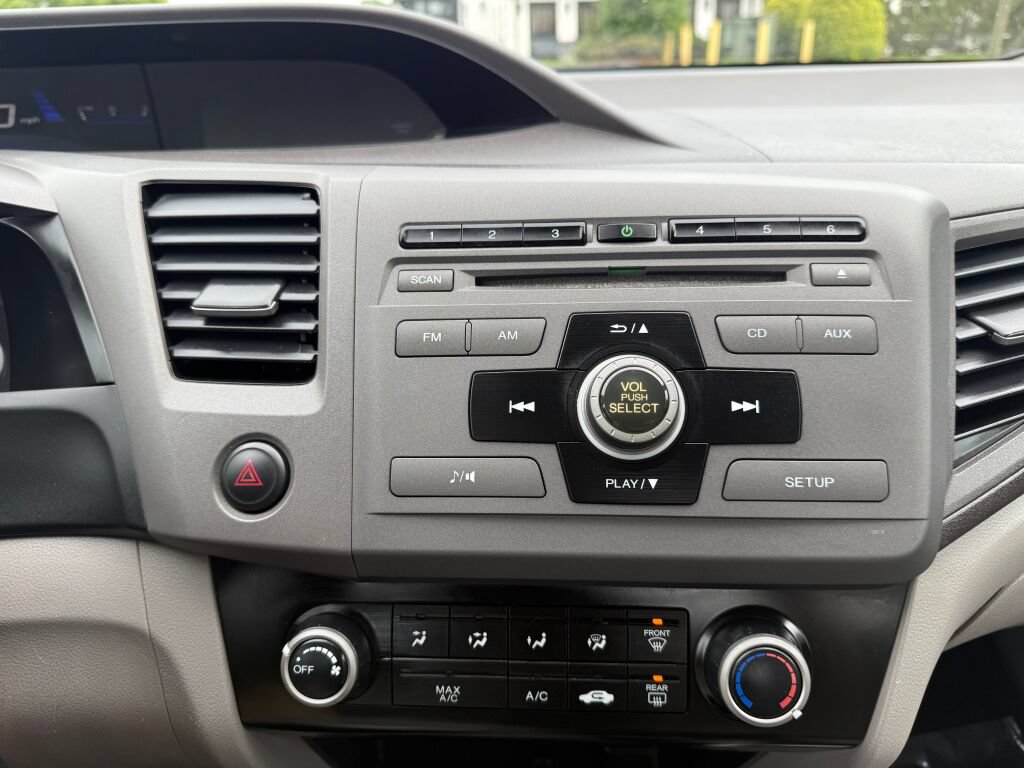 Used 2012 Honda Civic LX image 16