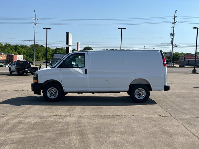New 2026 GMC Savana 2500 w/ Driver Convenience Package RWD image 10