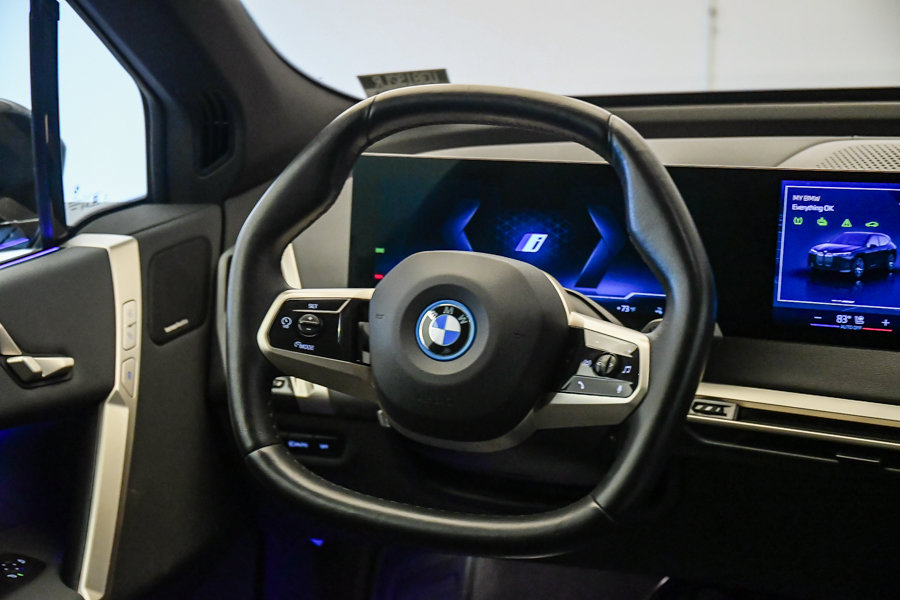Certified 2024 BMW iX xDrive50 AWD/4WD image 12