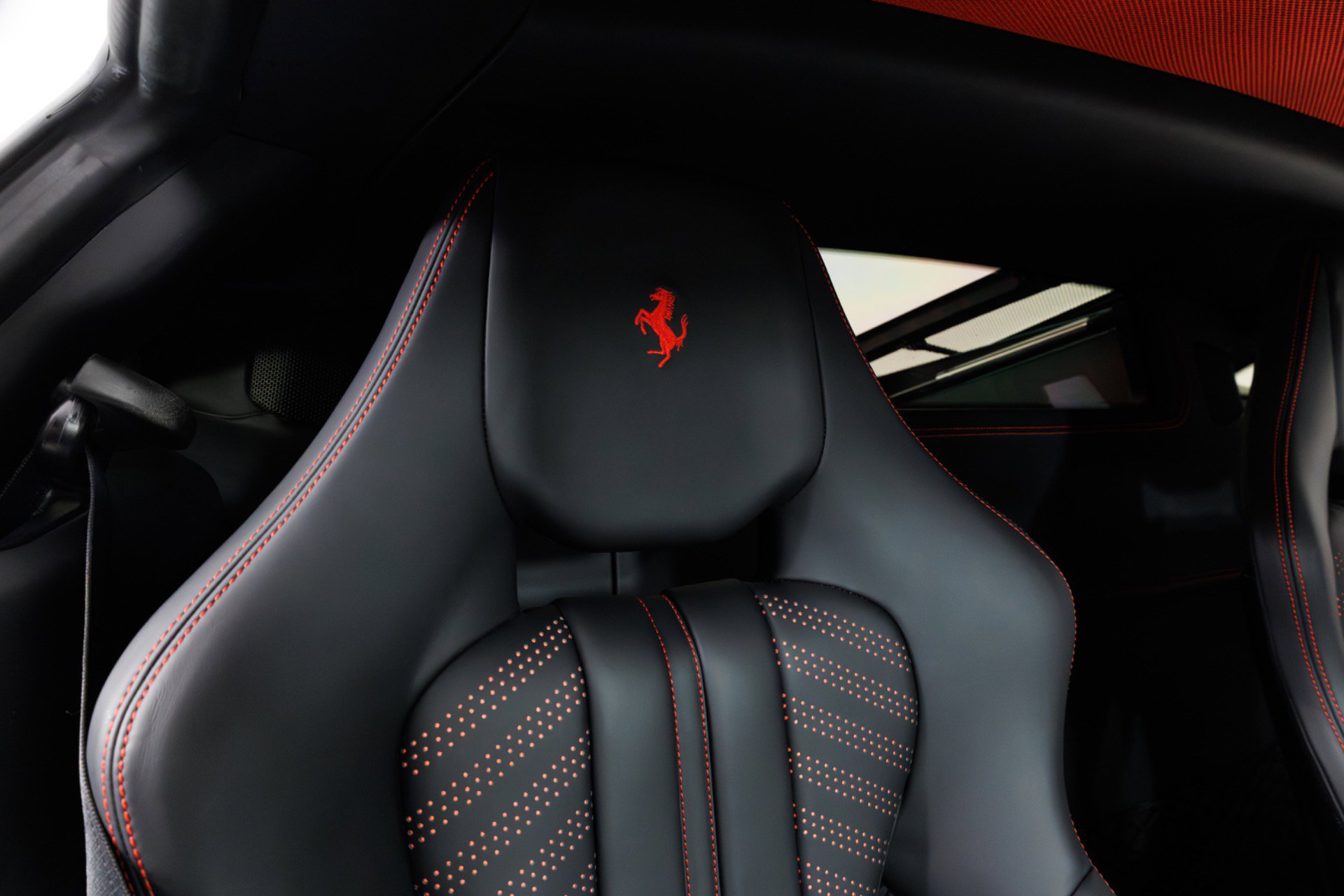 Used 2014 Ferrari 458 Speciale Coupe image 38