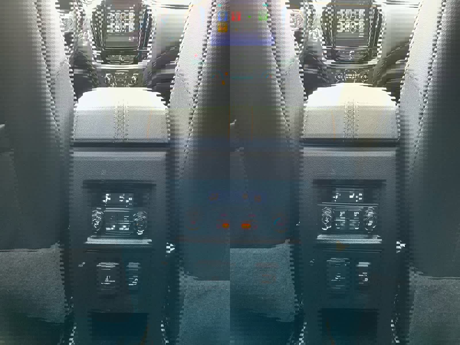 Used 2019 Chevrolet Traverse Premier w/ Redline Edition image 28