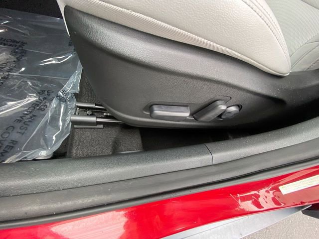 Used 2022 Hyundai Kona Limited image 12