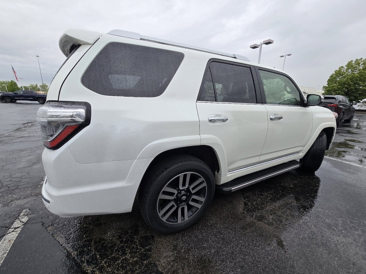 Used 2020 Toyota 4Runner Limited AWD/4WD image 8