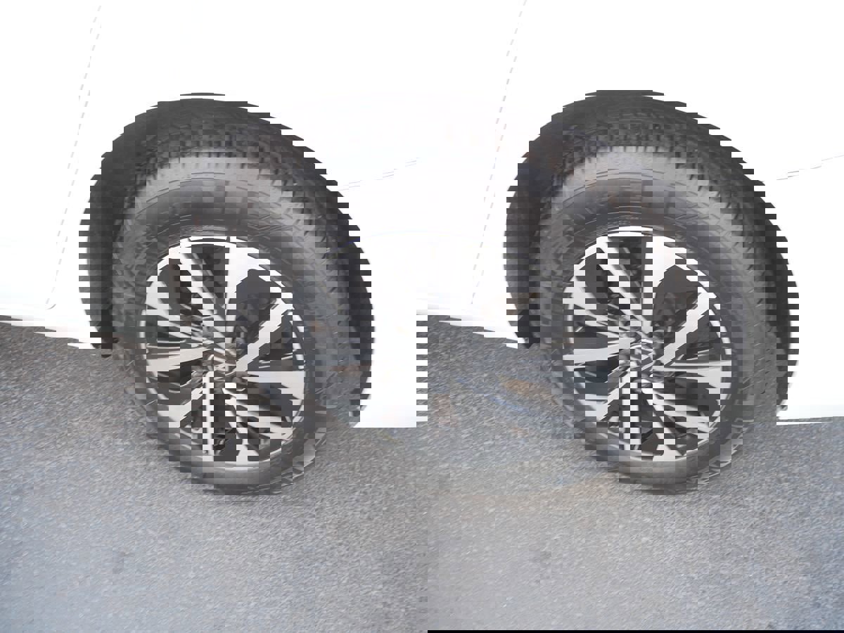 Used 2024 Volkswagen Jetta S image 34