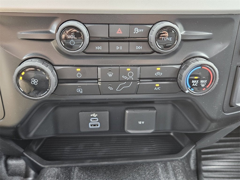 New 2026 Ford F250 4x4 Crew Cab Super Duty image 21