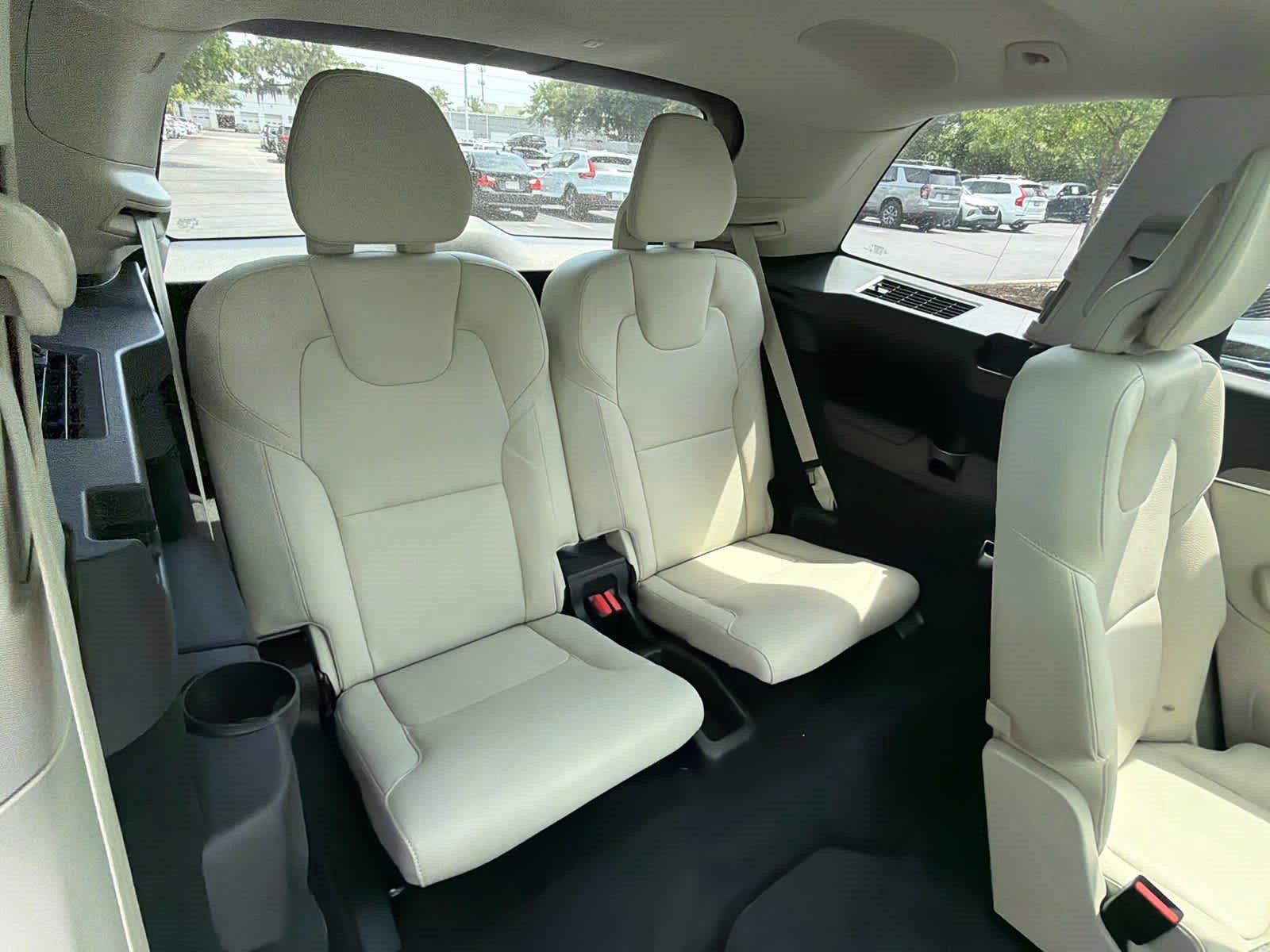 Certified 2023 Volvo XC90 B6 Plus w/ Protection Package Premier AWD/4WD image 21