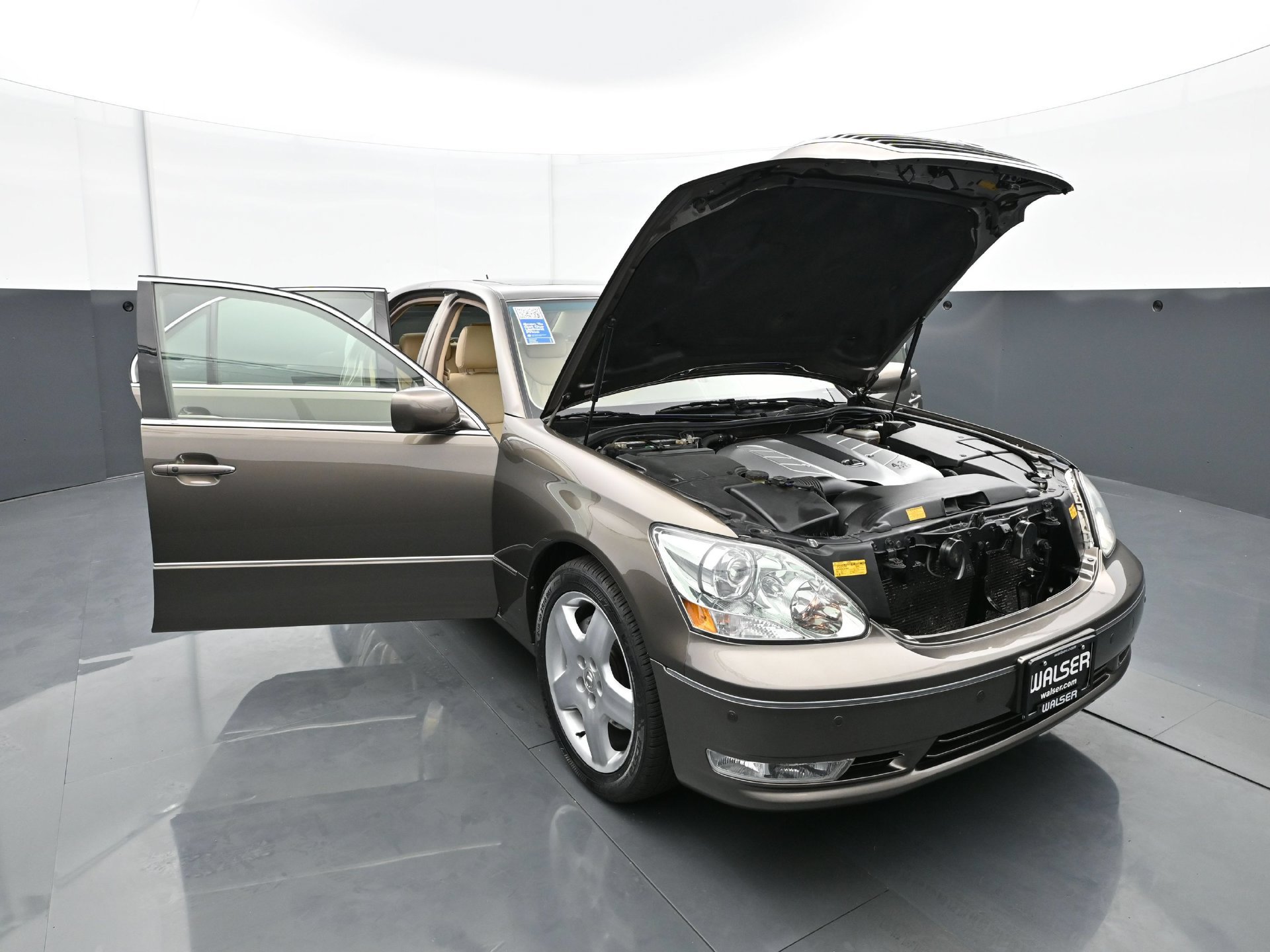 Used 2005 Lexus LS 430 RWD image 40