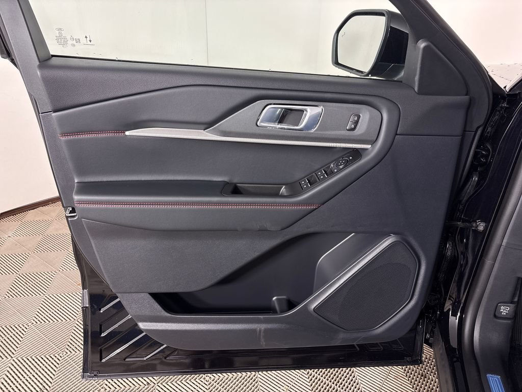 New 2026 Ford Explorer ST-Line RWD image 22