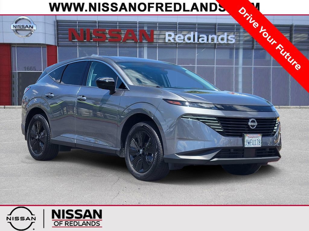 Certified 2025 Nissan Murano SV FWD image 1