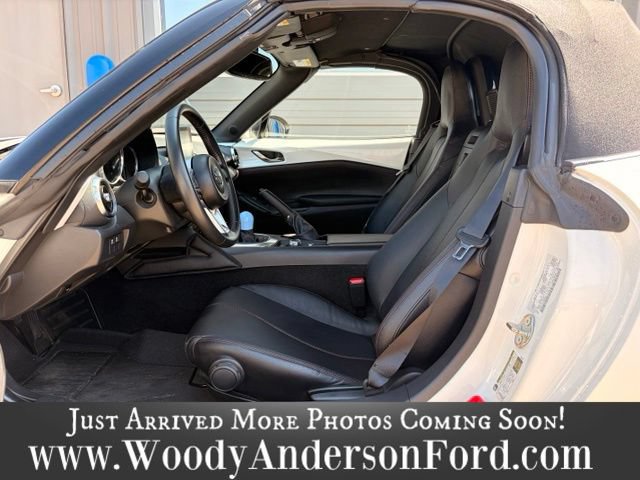 Used 2019 MAZDA MX-5 Miata Grand Touring w/ GT-S Package RWD image 10