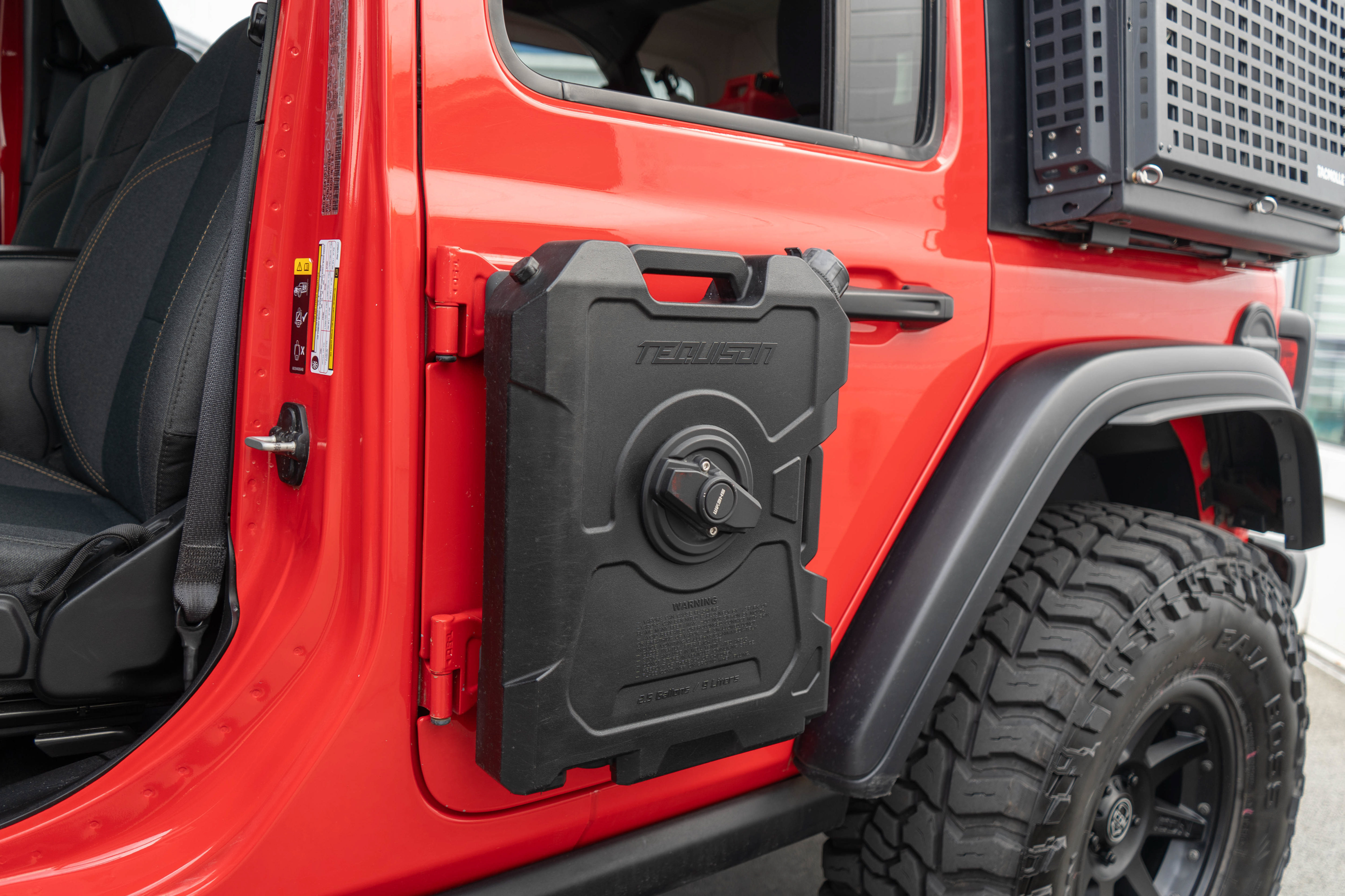 Used 2024 Jeep Wrangler Unlimited AWD/4WD image 32