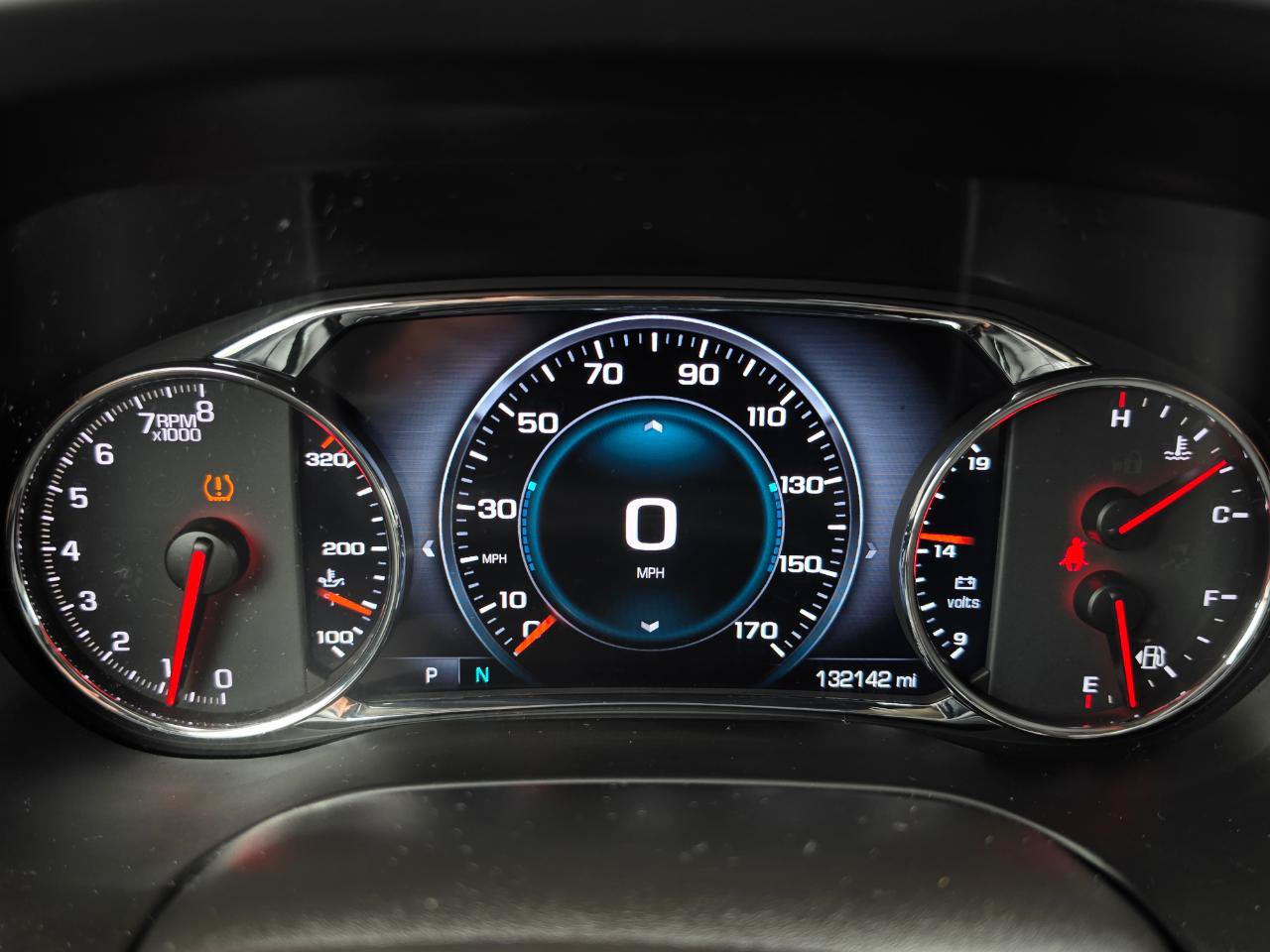 Used 2017 GMC Acadia Denali w/ Technology Package AWD/4WD image 28