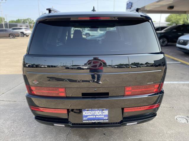 New 2025 Hyundai Santa Fe Calligraphy image 8