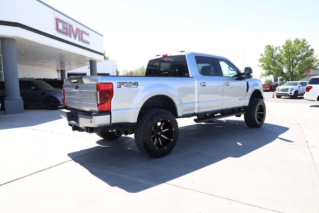 Used 2022 Ford F350 Lariat w/ Black Appearance Package AWD/4WD image 6
