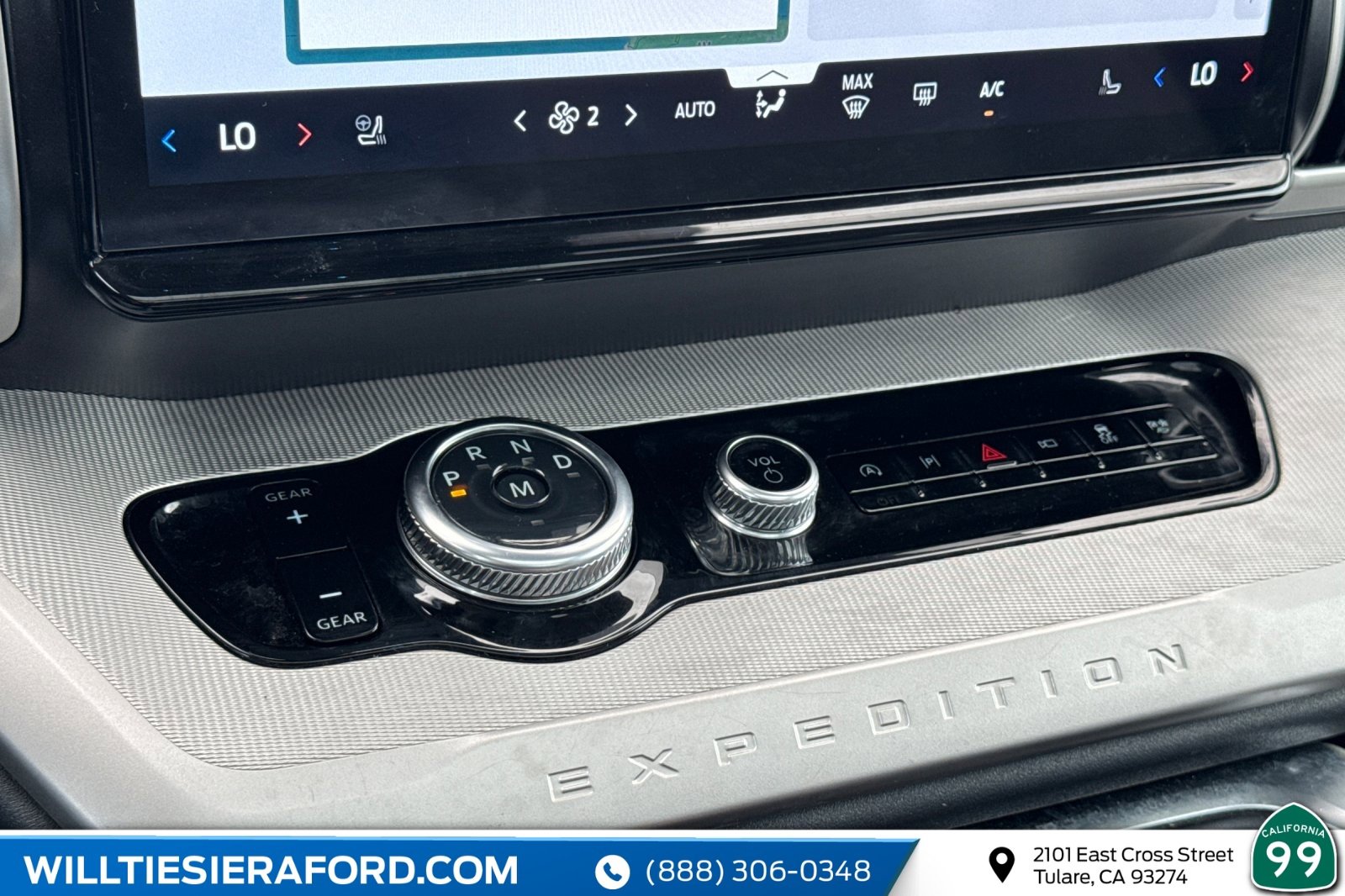 Used 2025 Ford Expedition Max Active image 28