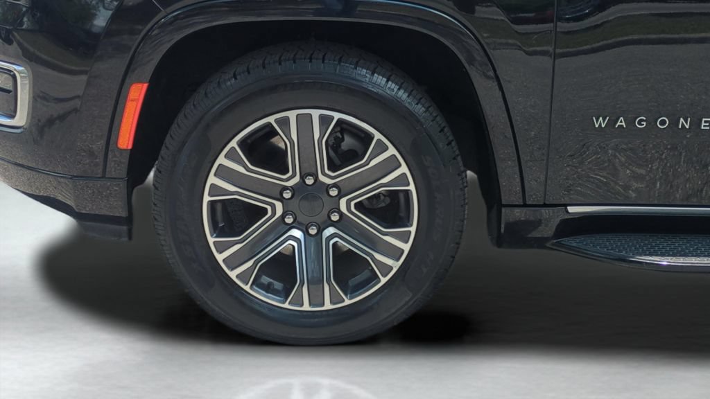 Used 2024 Jeep Wagoneer Series II RWD image 24