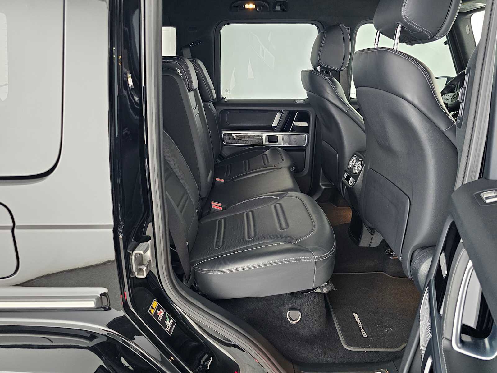 Used 2023 Mercedes-Benz G 550 image 12