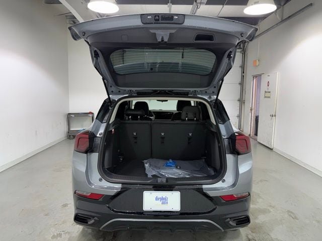 New 2026 Buick Encore GX Sport Touring w/ Comfort Package FWD image 8