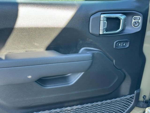 New 2026 Jeep Gladiator Sport image 9