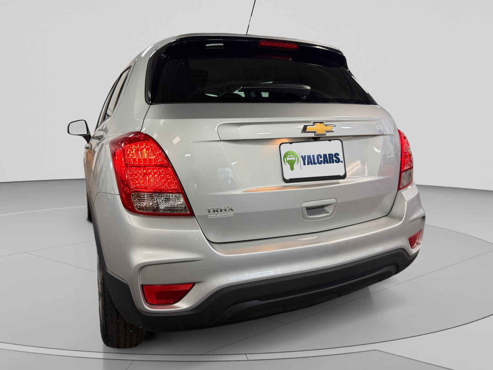 Used 2018 Chevrolet Trax LS FWD image 40