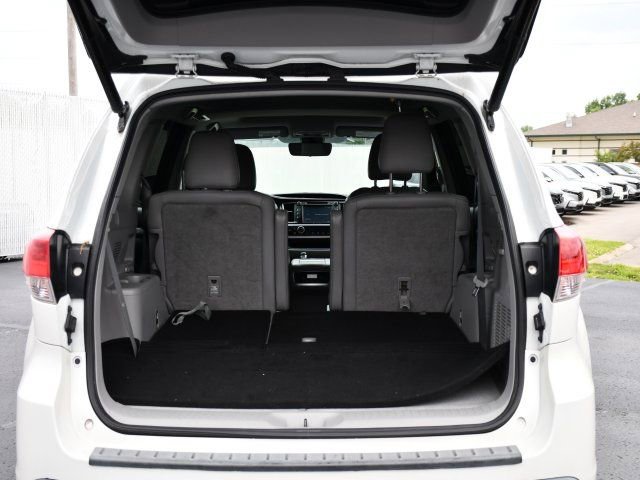 Used 2019 Toyota Highlander XLE FWD image 27