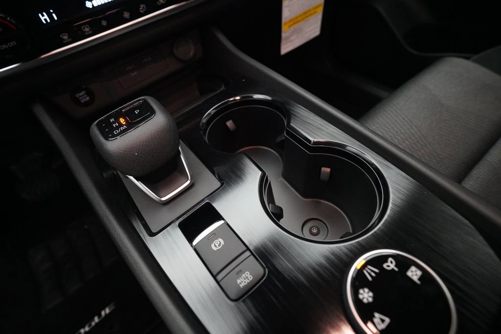 Used 2026 Nissan Rogue SV image 17