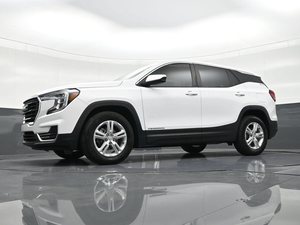Used 2024 GMC Terrain SLE FWD image 23