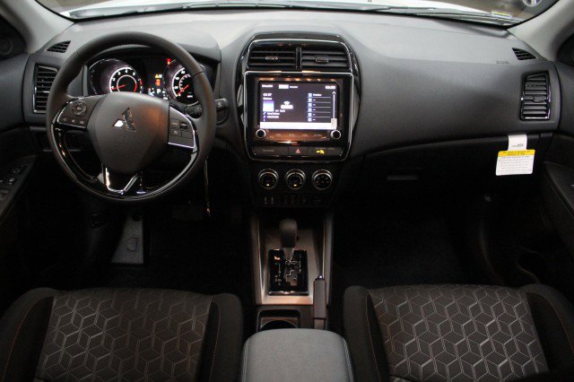 New 2026 Mitsubishi Outlander Sport LE image 20