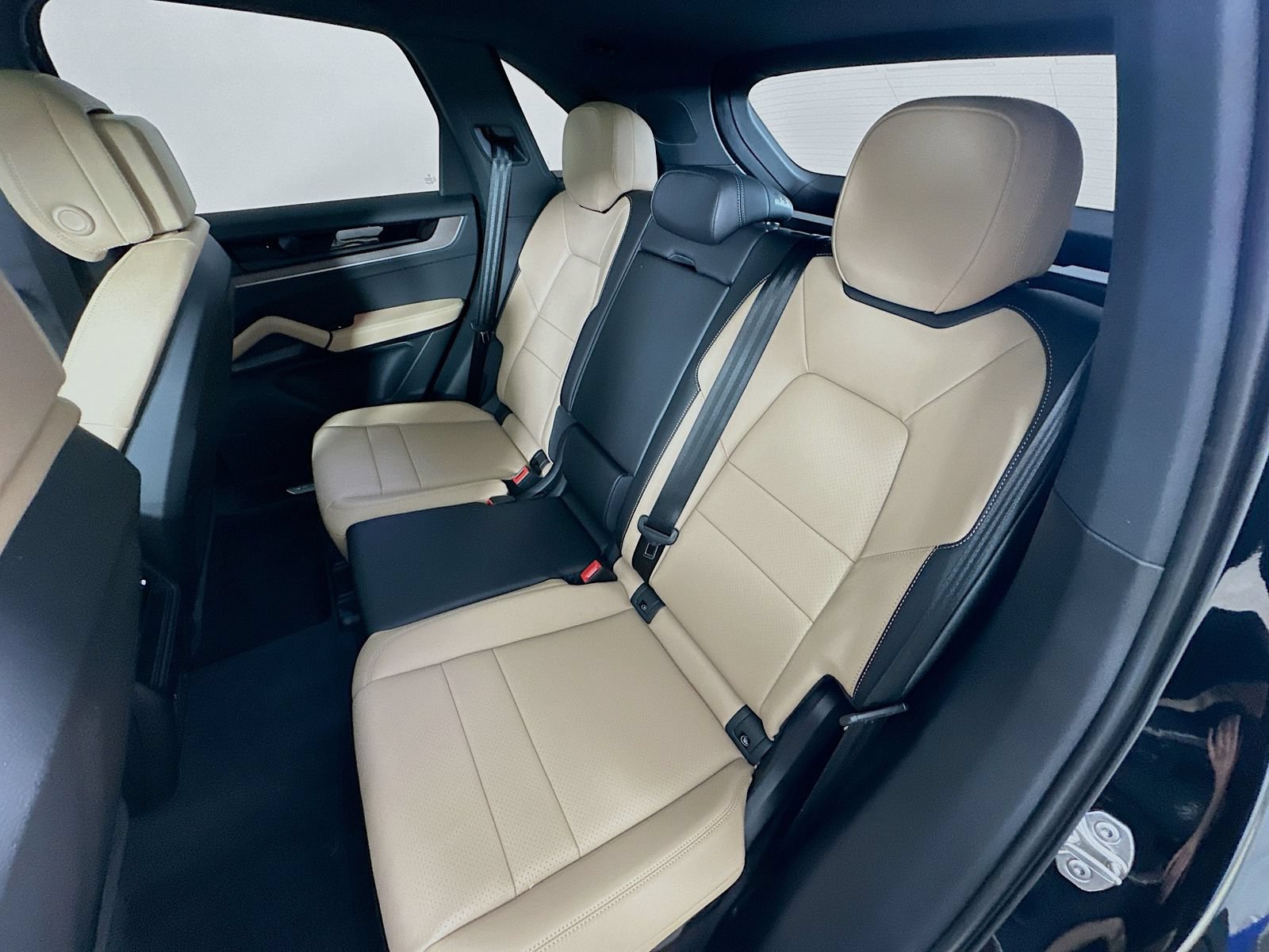 New 2026 Porsche Cayenne S AWD/4WD image 35