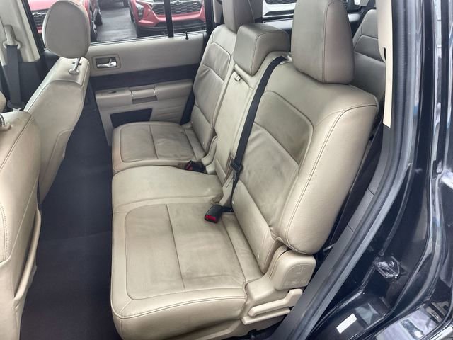 Used 2017 Ford Flex Limited image 25