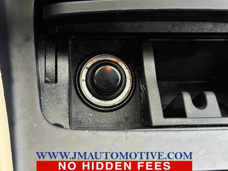 Used 2015 Mercedes-Benz CLA 250 image 35