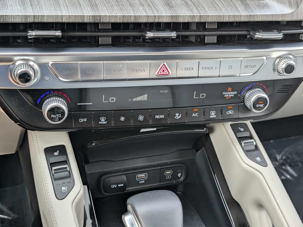 Certified 2025 Kia Telluride SX FWD image 23