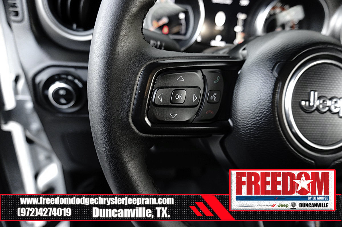 Used 2023 Jeep Gladiator Sport AWD/4WD image 23