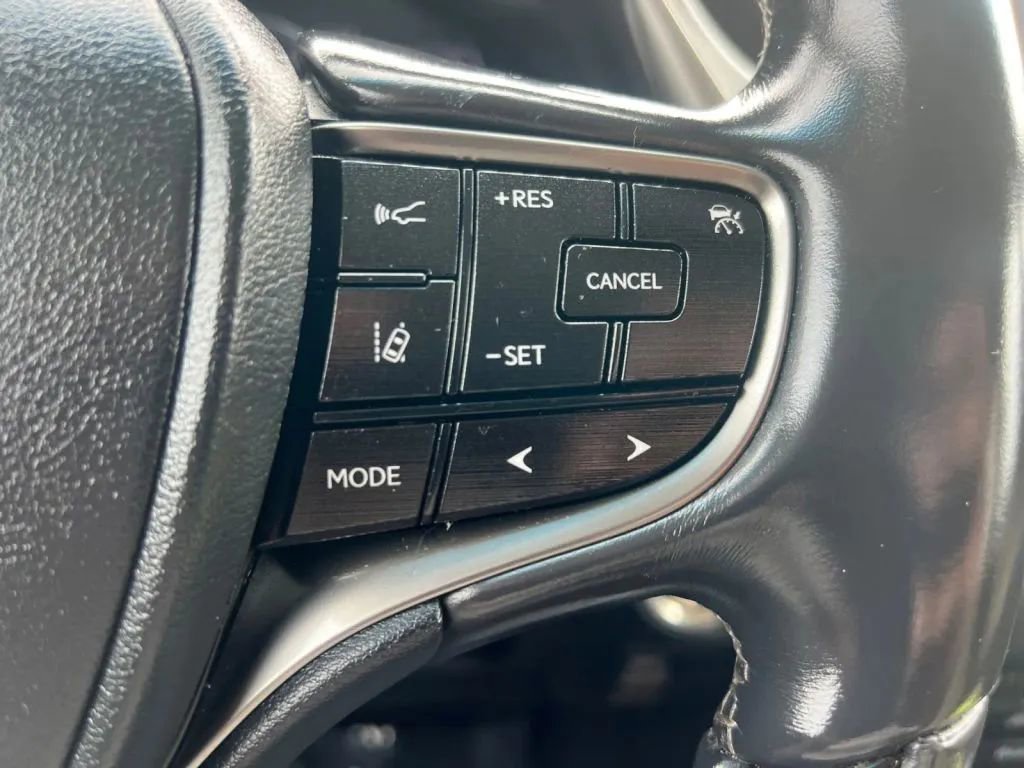 Used 2020 Lexus ES 350 w/ Premium Package image 45