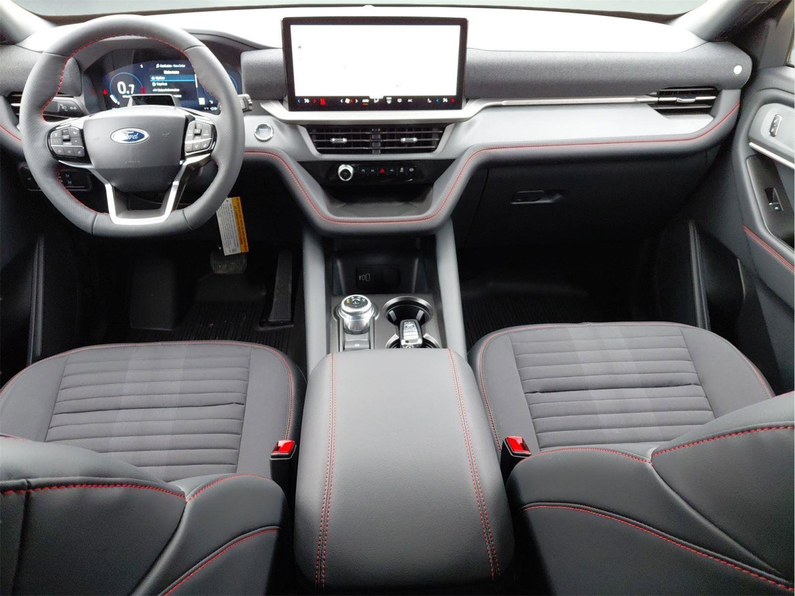 New 2026 Ford Explorer ST-Line w/ ST-Line Street Pack image 10