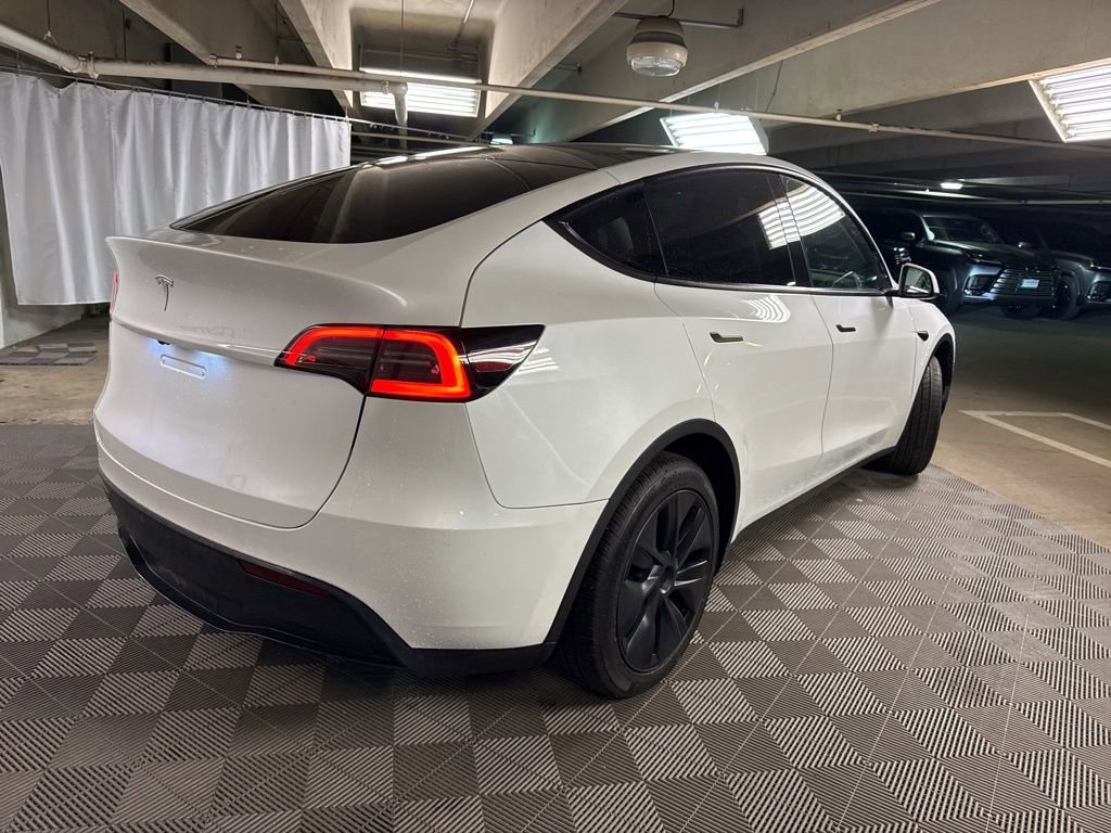 Used 2025 Tesla Model Y Long Range image 7
