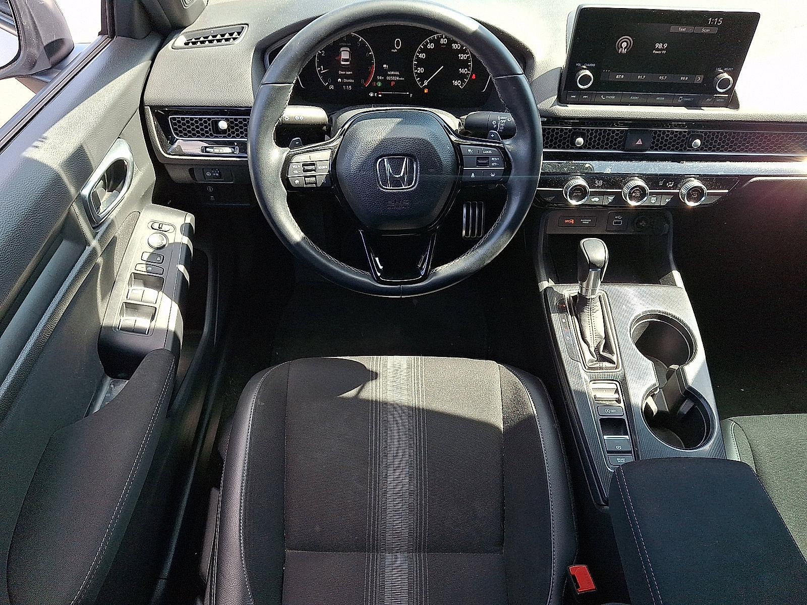 Used 2023 Honda Civic Sport image 15