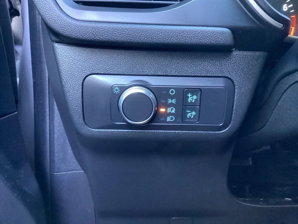 Used 2020 Ford Escape SE image 58