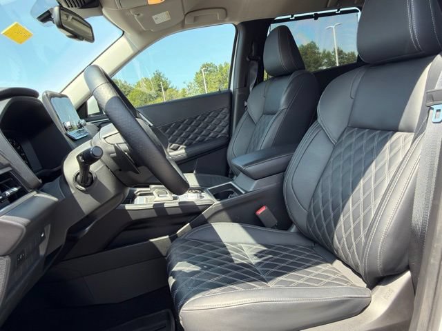 Used 2024 Mitsubishi Outlander SEL Black Edition AWD/4WD image 26