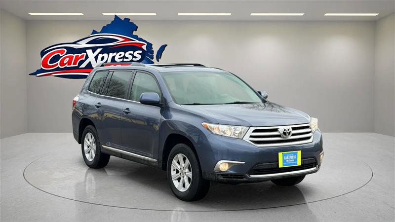 Used 2012 Toyota Highlander SE w/ Tow Pkg AWD/4WD image 5