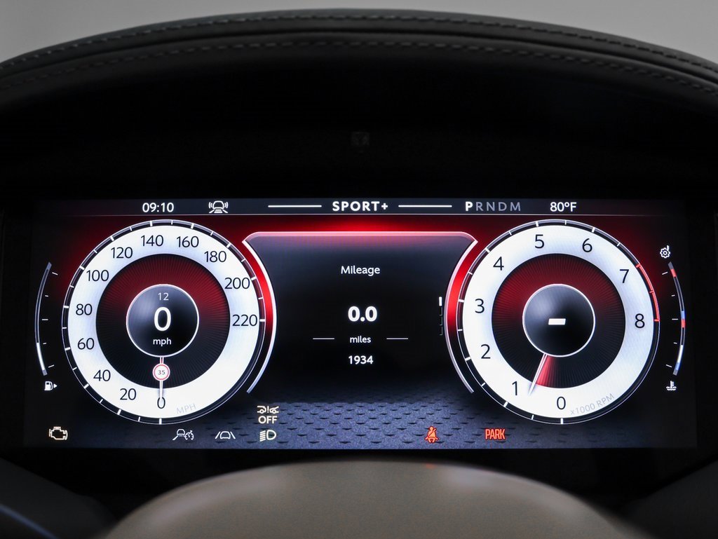 Used 2024 Aston Martin DB12 Convertible image 43