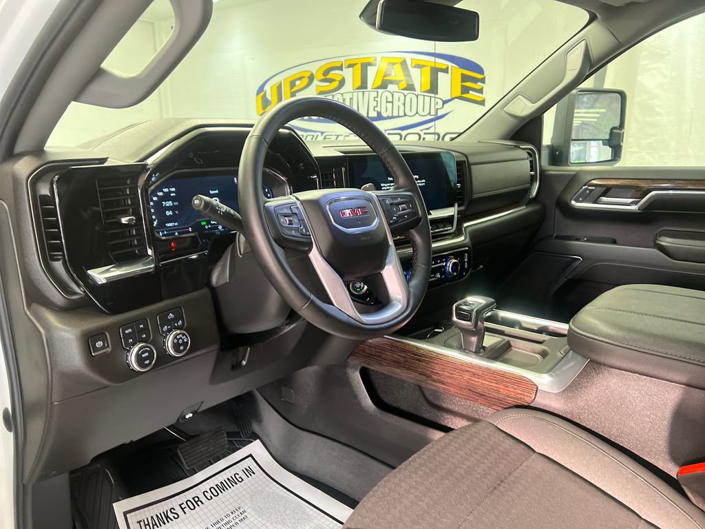 Used 2023 GMC Sierra 1500 Elevation w/ X31 Off-Road Package AWD/4WD image 23