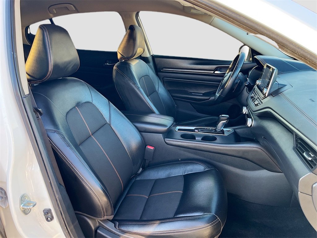 Used 2020 Nissan Altima 2.5 SR image 25