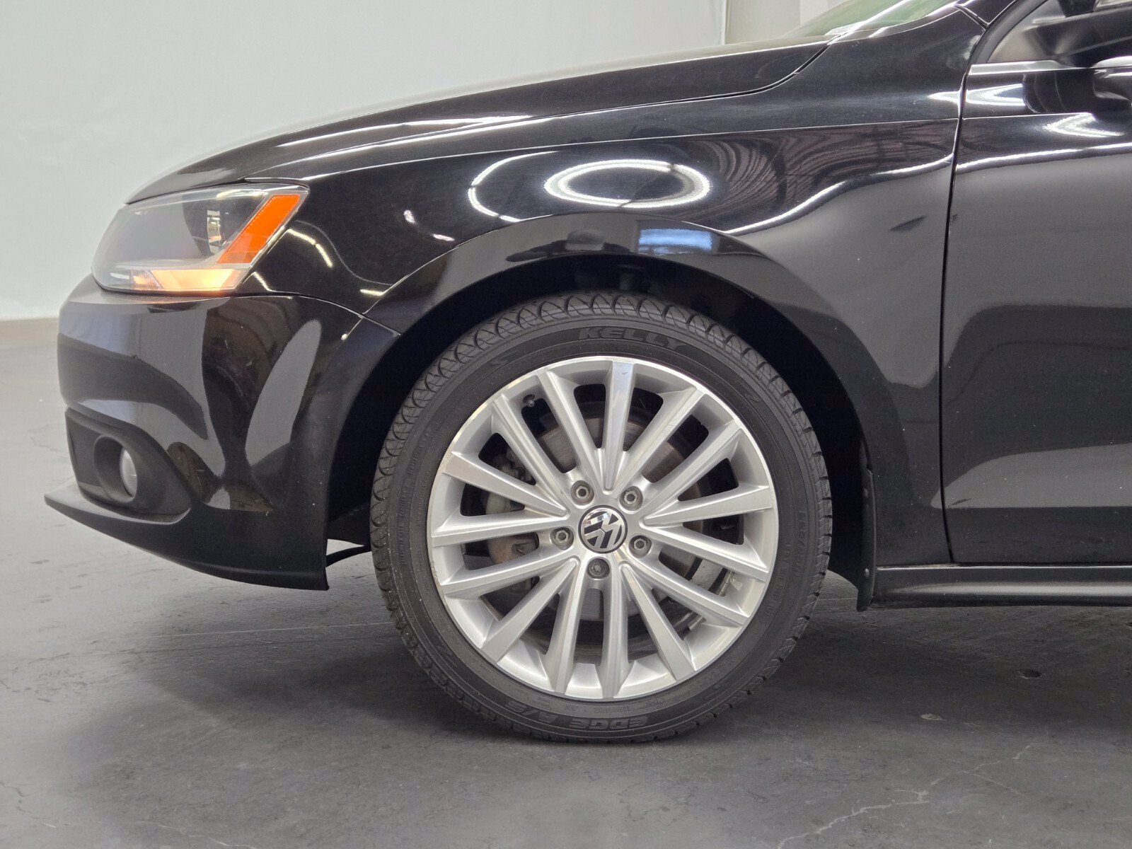 Used 2013 Volkswagen Jetta SEL FWD image 6